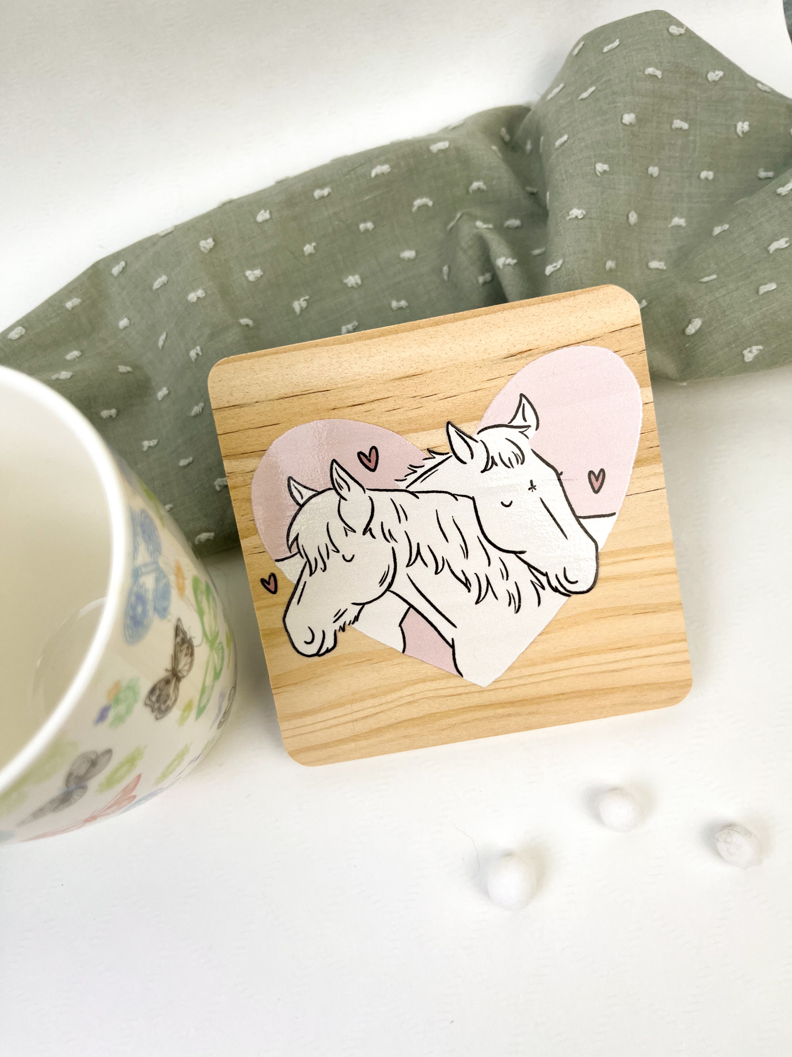 Holzuntersetzer Herzchenponys