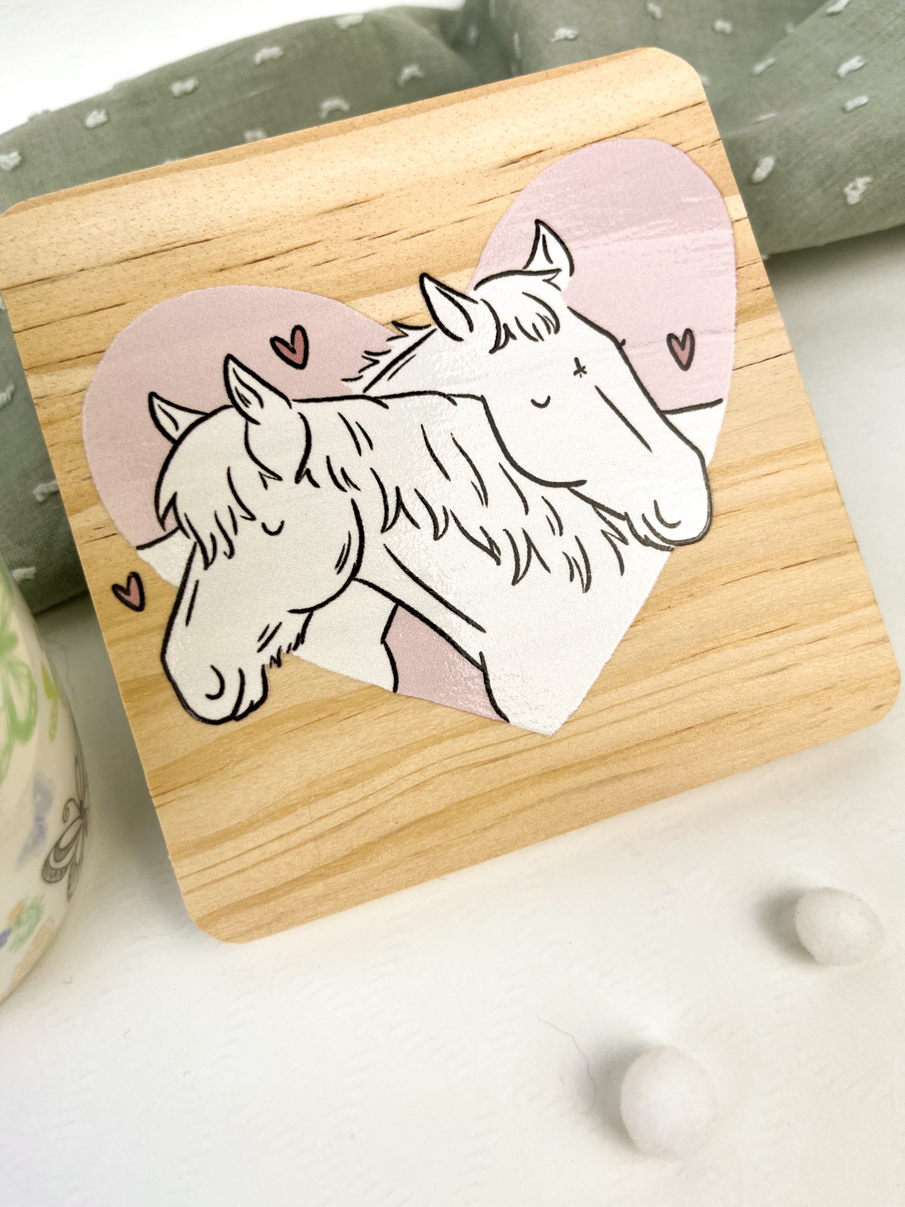 Holzuntersetzer Herzchenponys