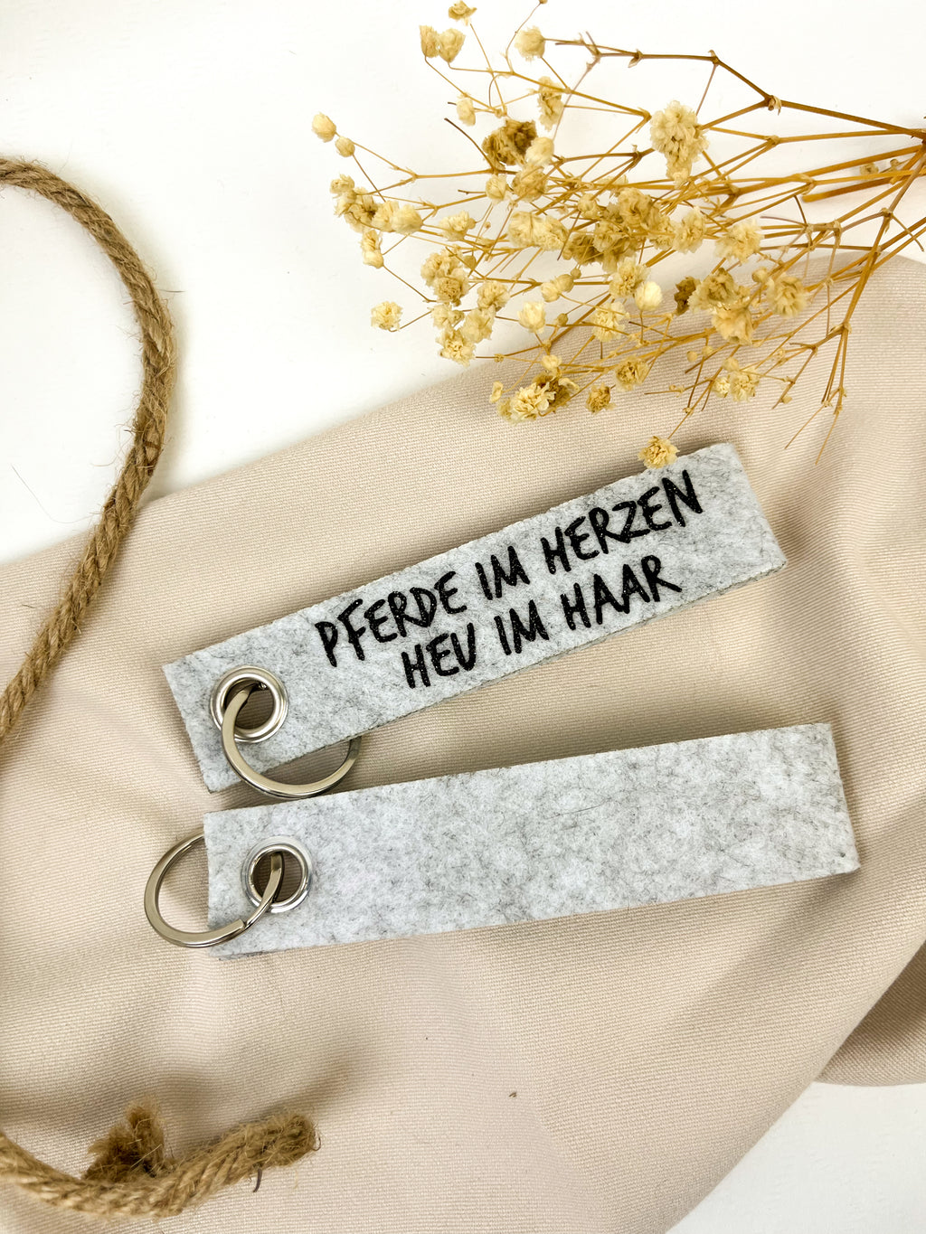 Schlüsselanhänger aus filz "Pferde im Herzen"