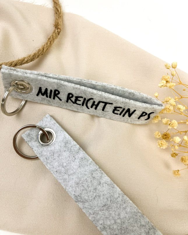 Schlüsselanhänger aus filz "Mir reicht ein PS"