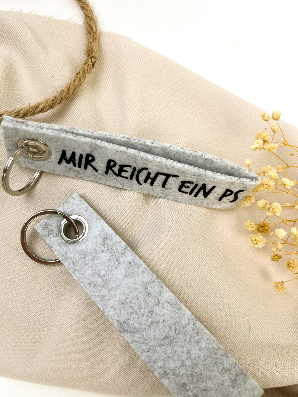 Schlüsselanhänger aus filz "Mir reicht ein PS"