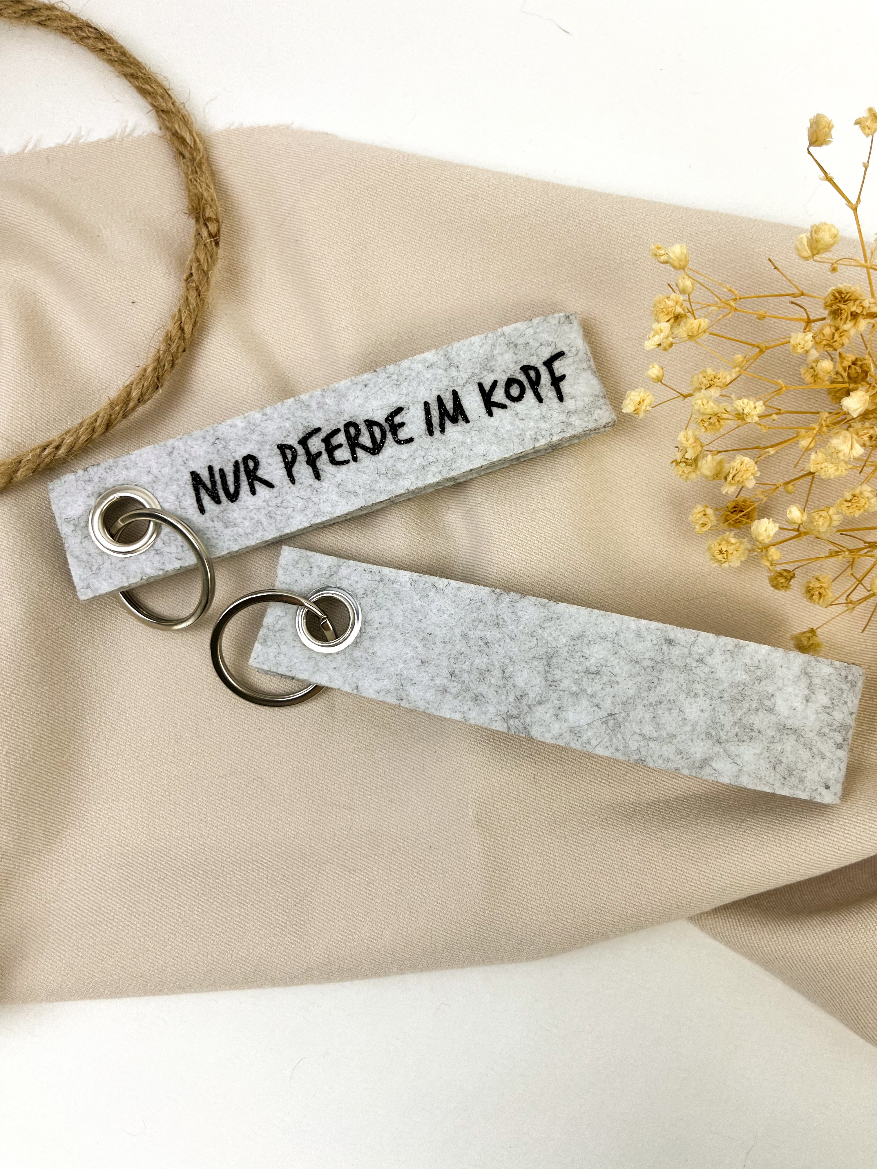 Schlüsselanhänger aus filz "Nur Pferde im Kopf"
