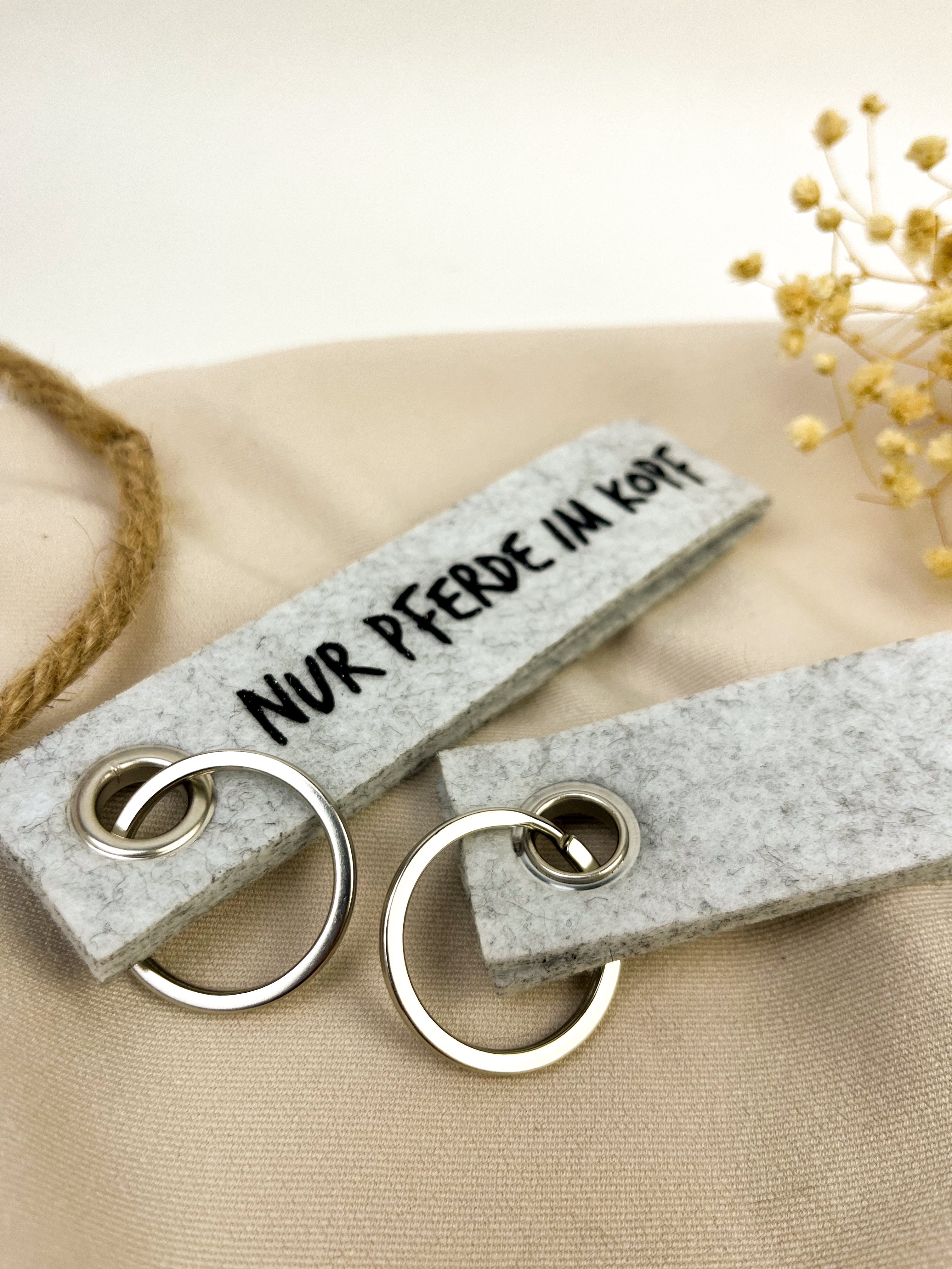 Schlüsselanhänger aus filz "Nur Pferde im Kopf"