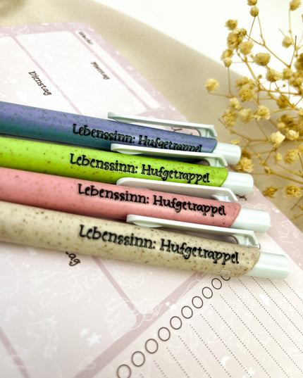 Kugelschreiber aus Stroh-Kunststoff "Lebenssinn: Hufgetrappel"