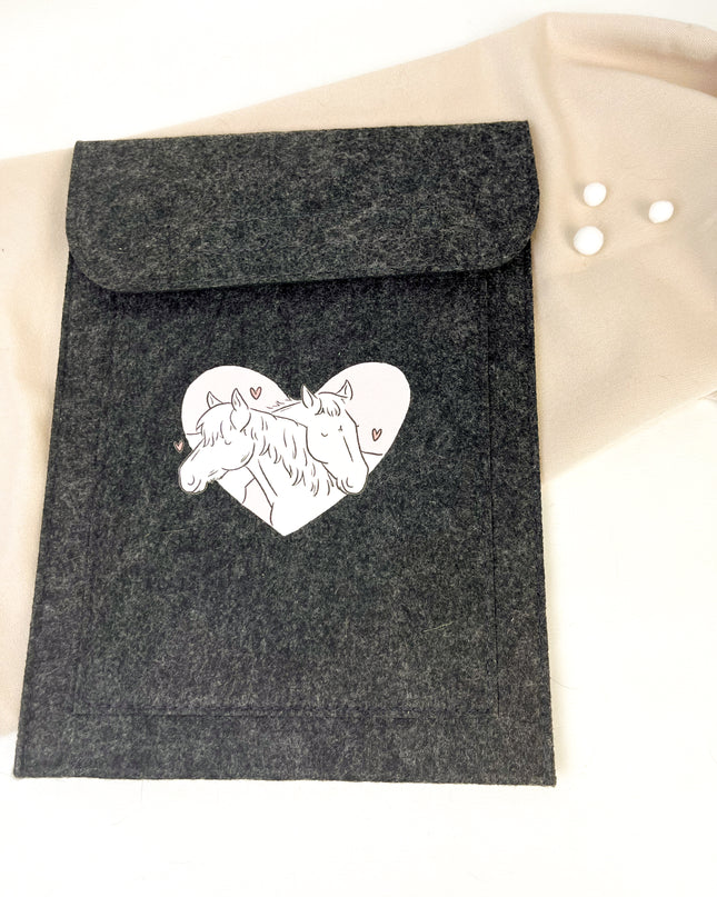 Equiden-Passhülle "Herzchen-Pferd"