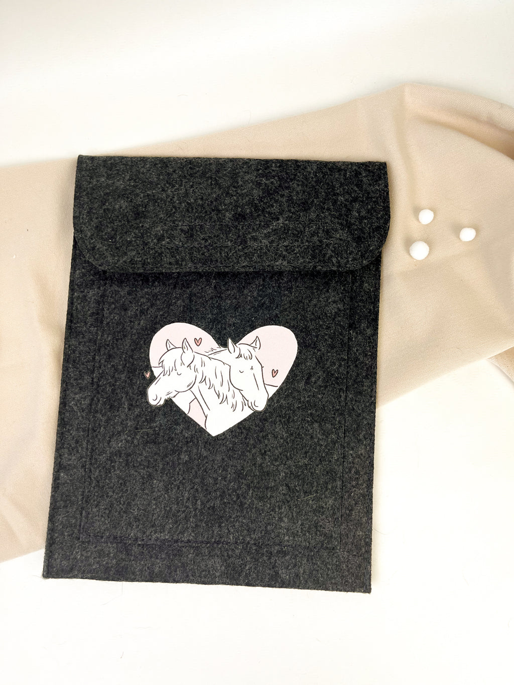 Equiden-Passhülle "Herzchen-Pferd"