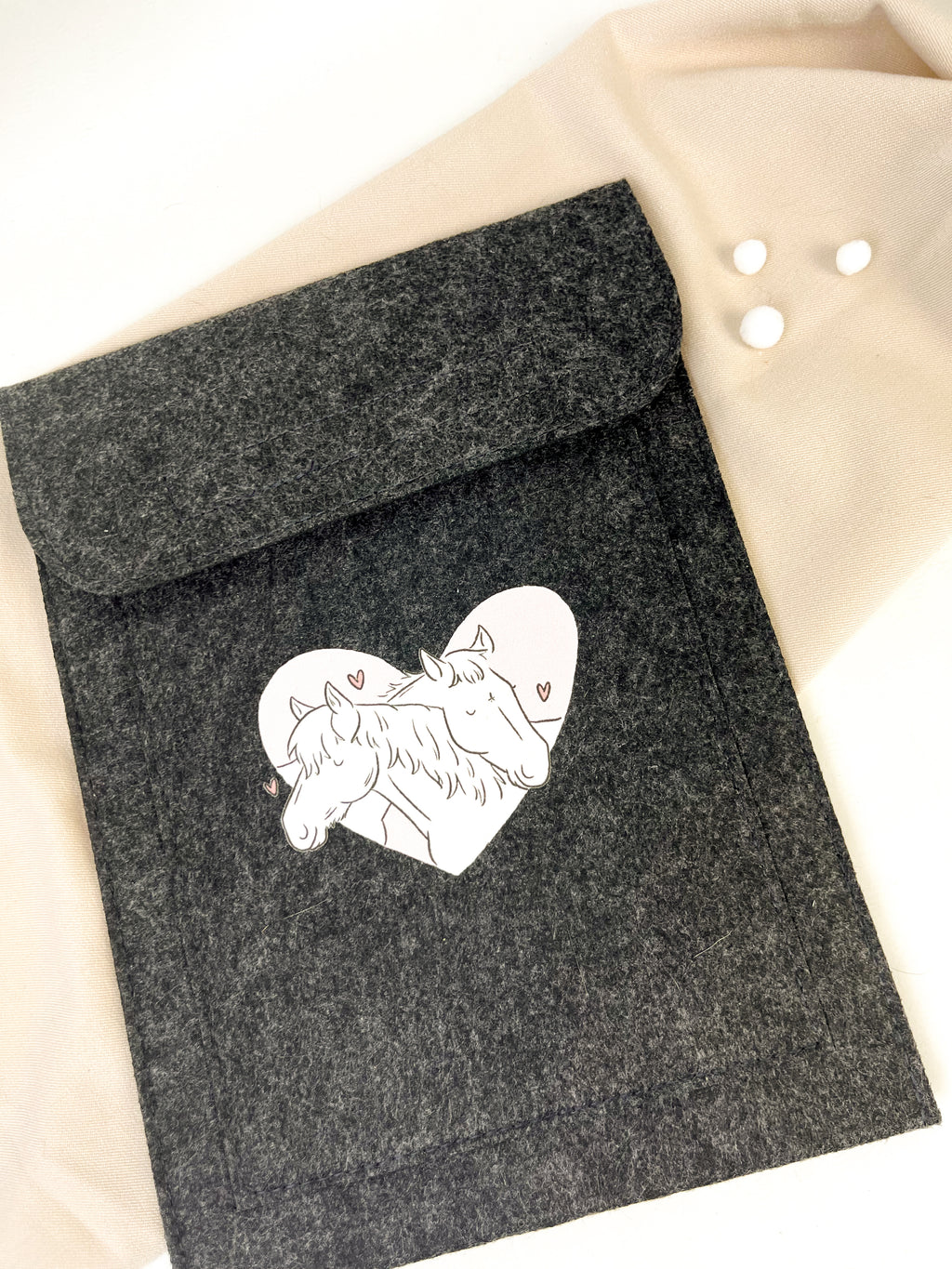 Equiden-Passhülle "Herzchen-Pferd"