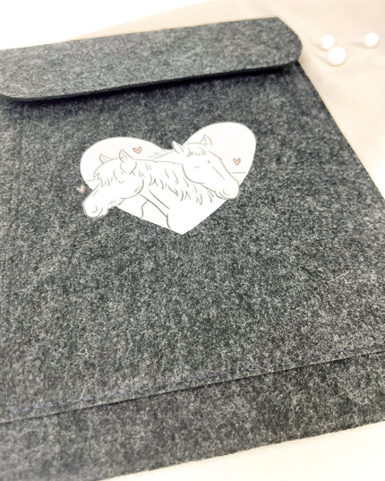 Equiden-Passhülle "Herzchen-Pferd"