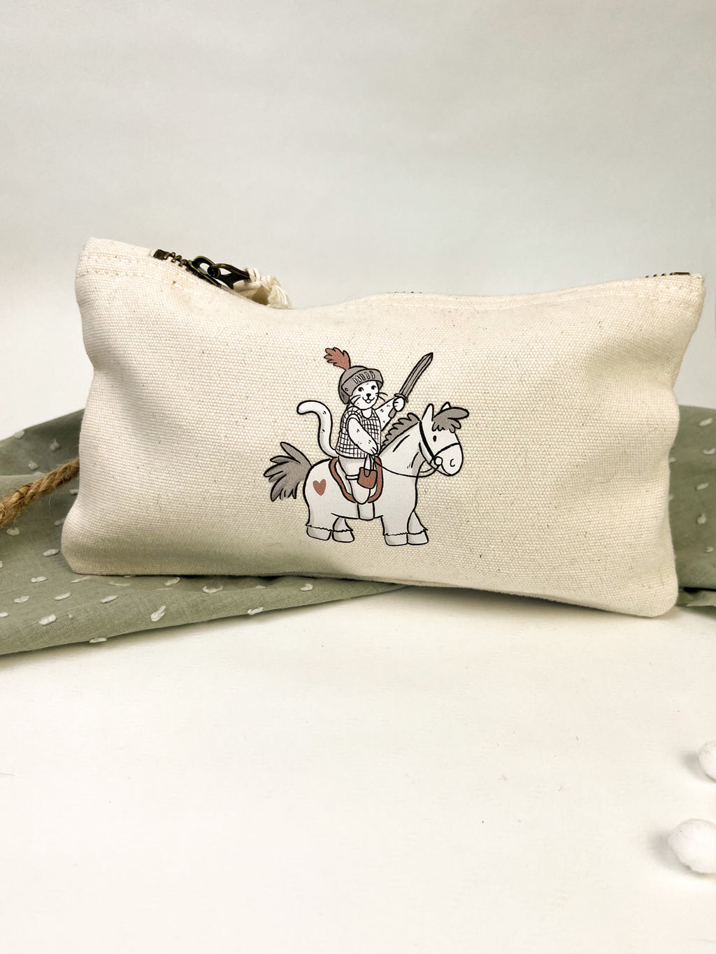 Kulturbeutel / Federmäppchen "Ritter-Katze"