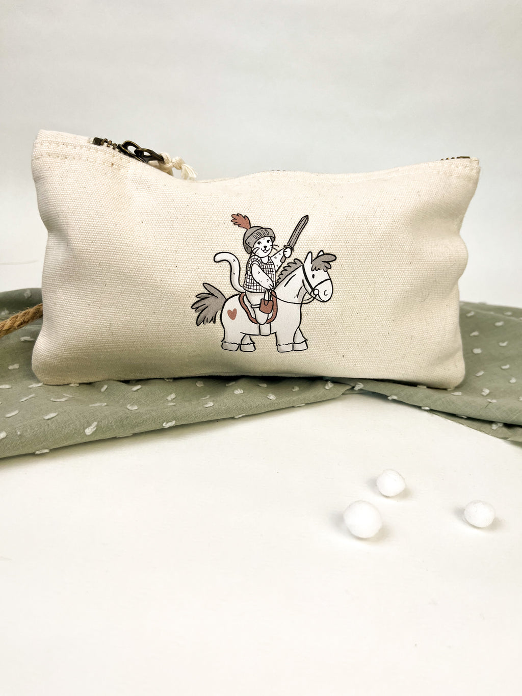 Kulturbeutel / Federmäppchen "Ritter-Katze"