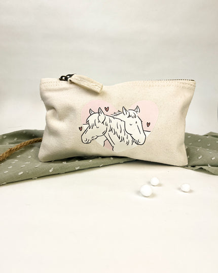 Kulturbeutel / Federmäppchen "Herzchenpferde"