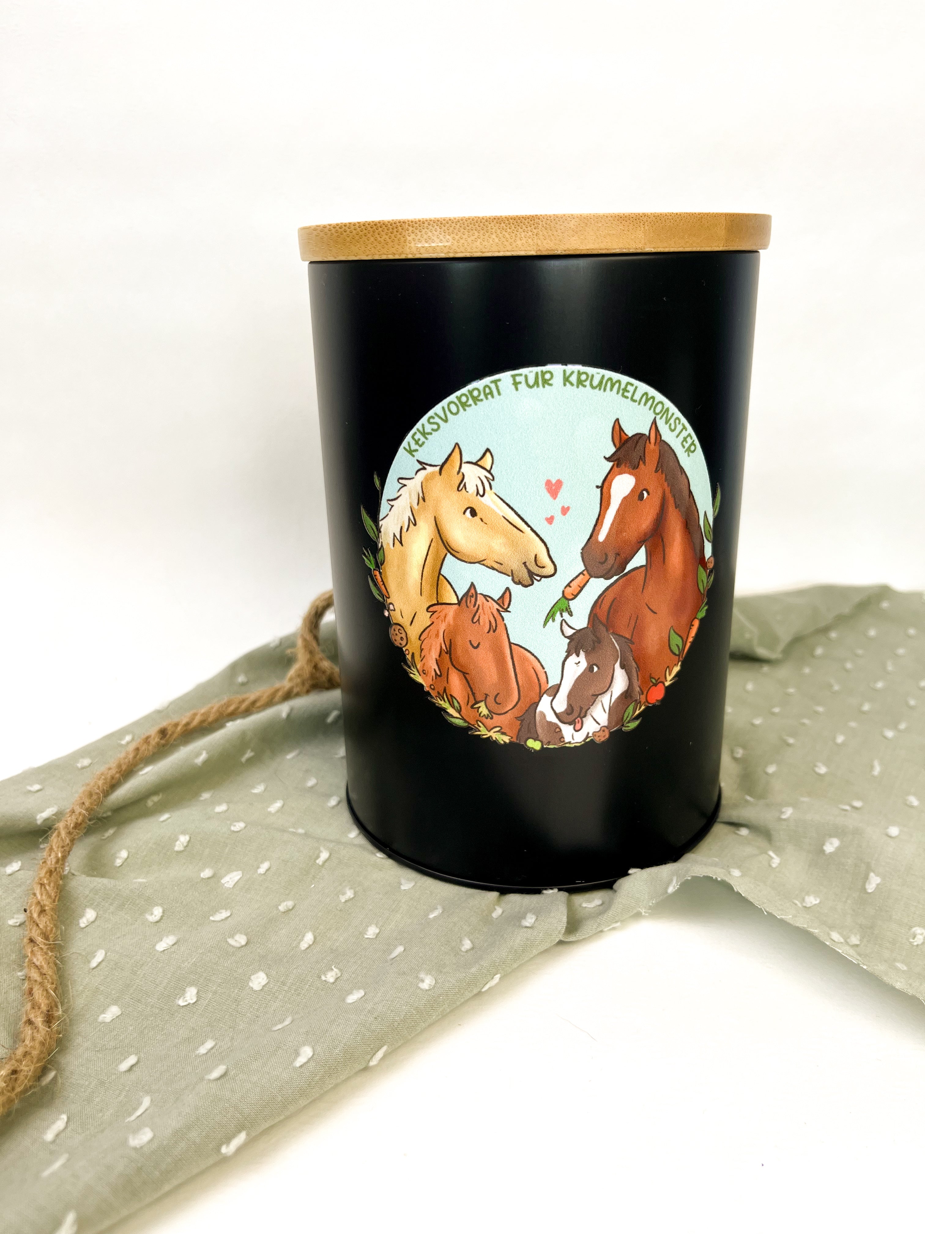 Leckerlidose personalisiert "Krümelpferde"