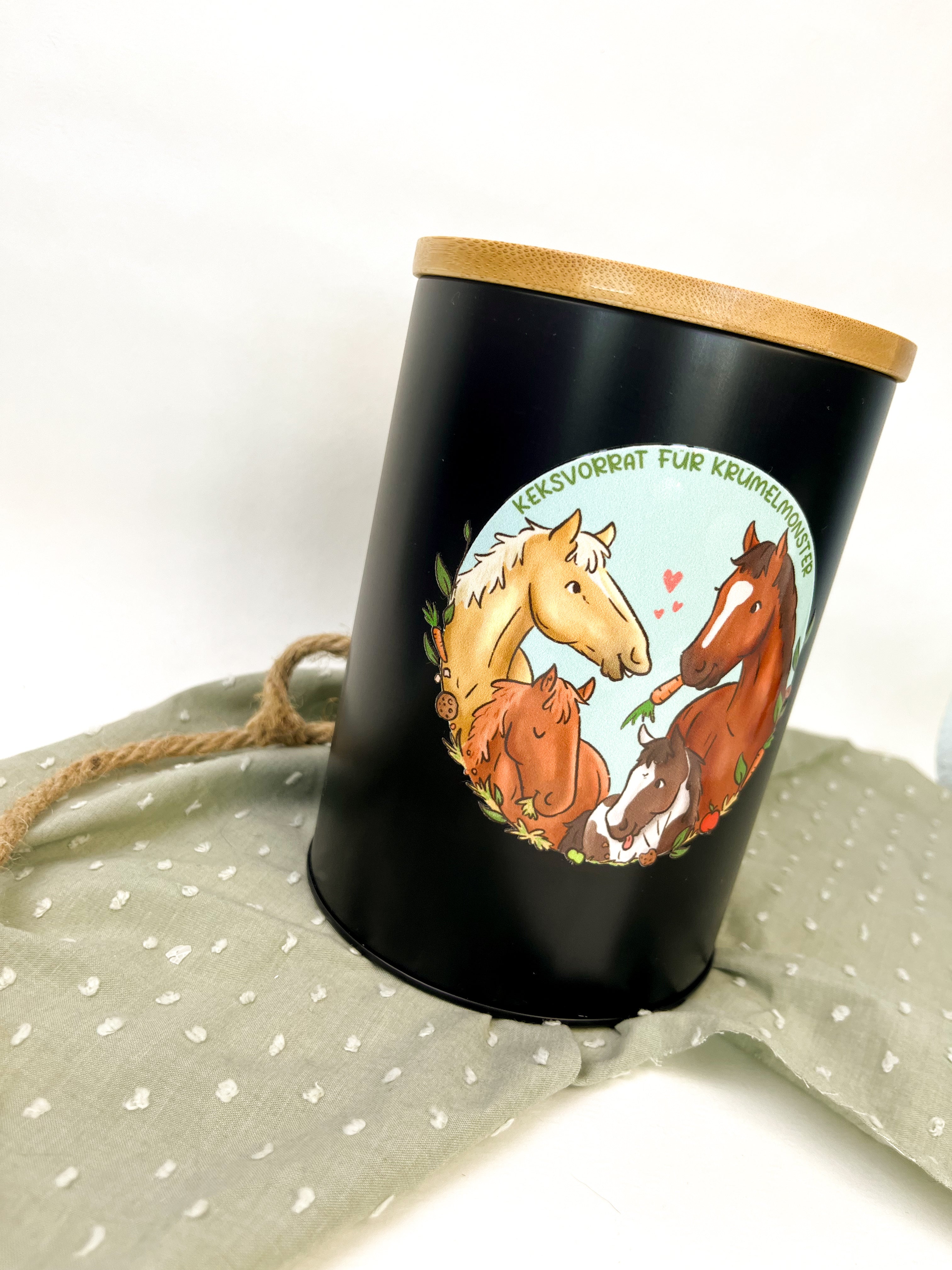 Leckerlidose personalisiert "Krümelpferde"