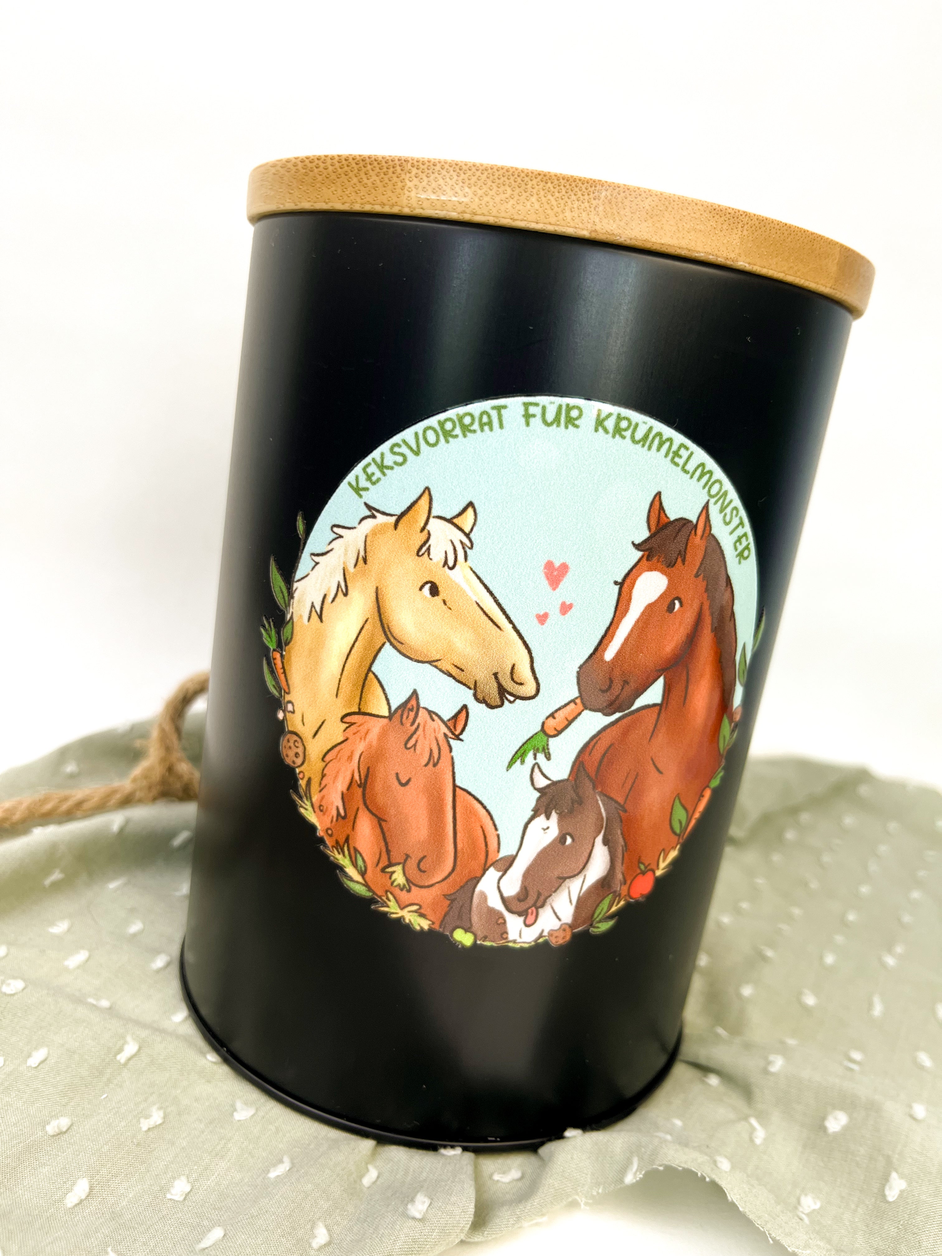 Leckerlidose personalisiert "Krümelpferde"
