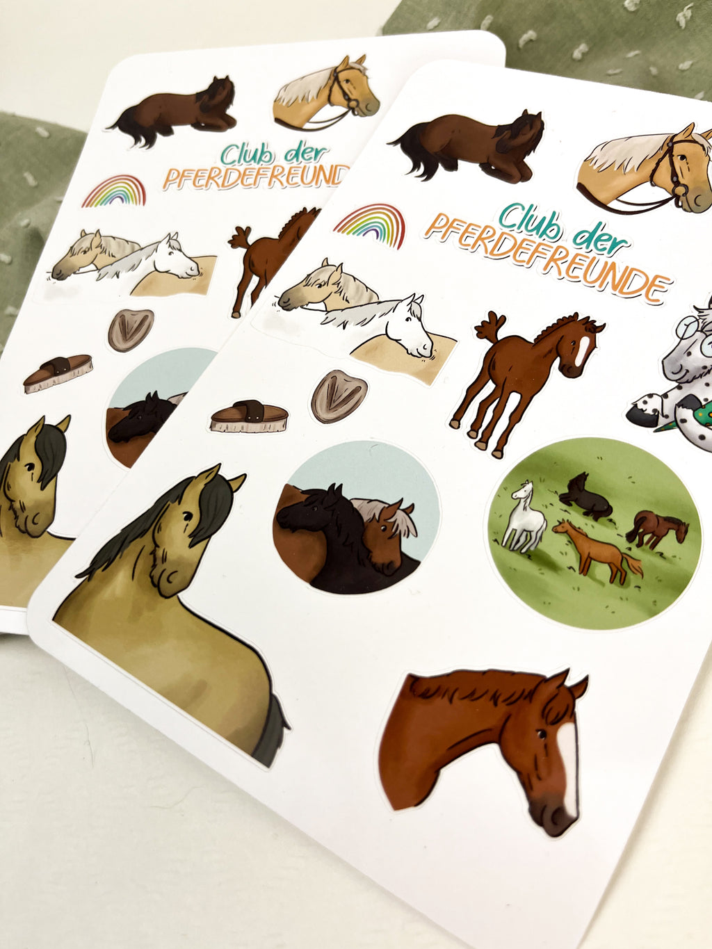 Stickerbogen zum Buch - Freunde auf vier Hufen