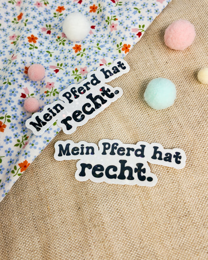 Glitzer-Sticker mit Pferdemotiv "Mein Pferd hat Recht"